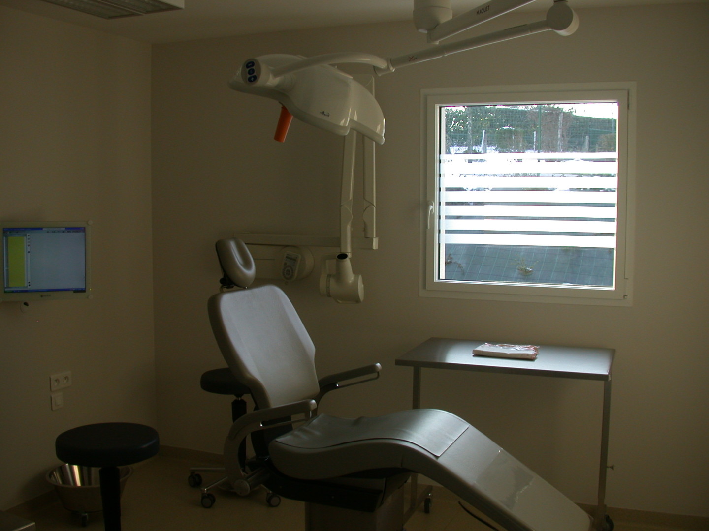 Dentiste Vihiers - Cabinet dentaire du Dr Daniel MEMBRADO